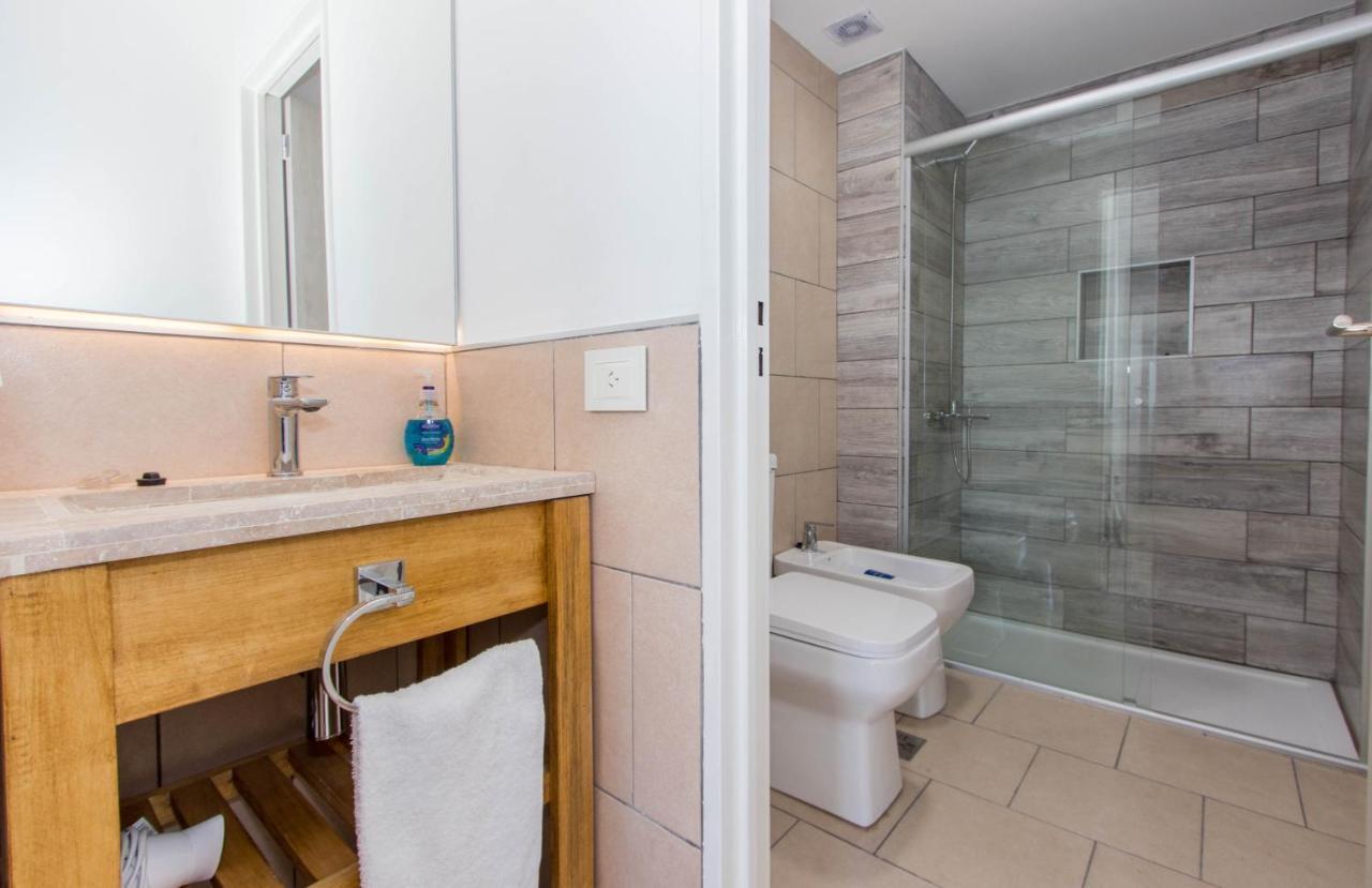 Infinity Sky 2 Apartment อูซัวยา ภายนอก รูปภาพ