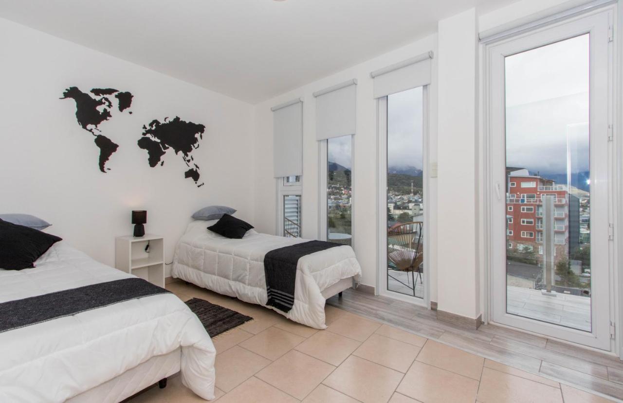 Infinity Sky 2 Apartment อูซัวยา ภายนอก รูปภาพ