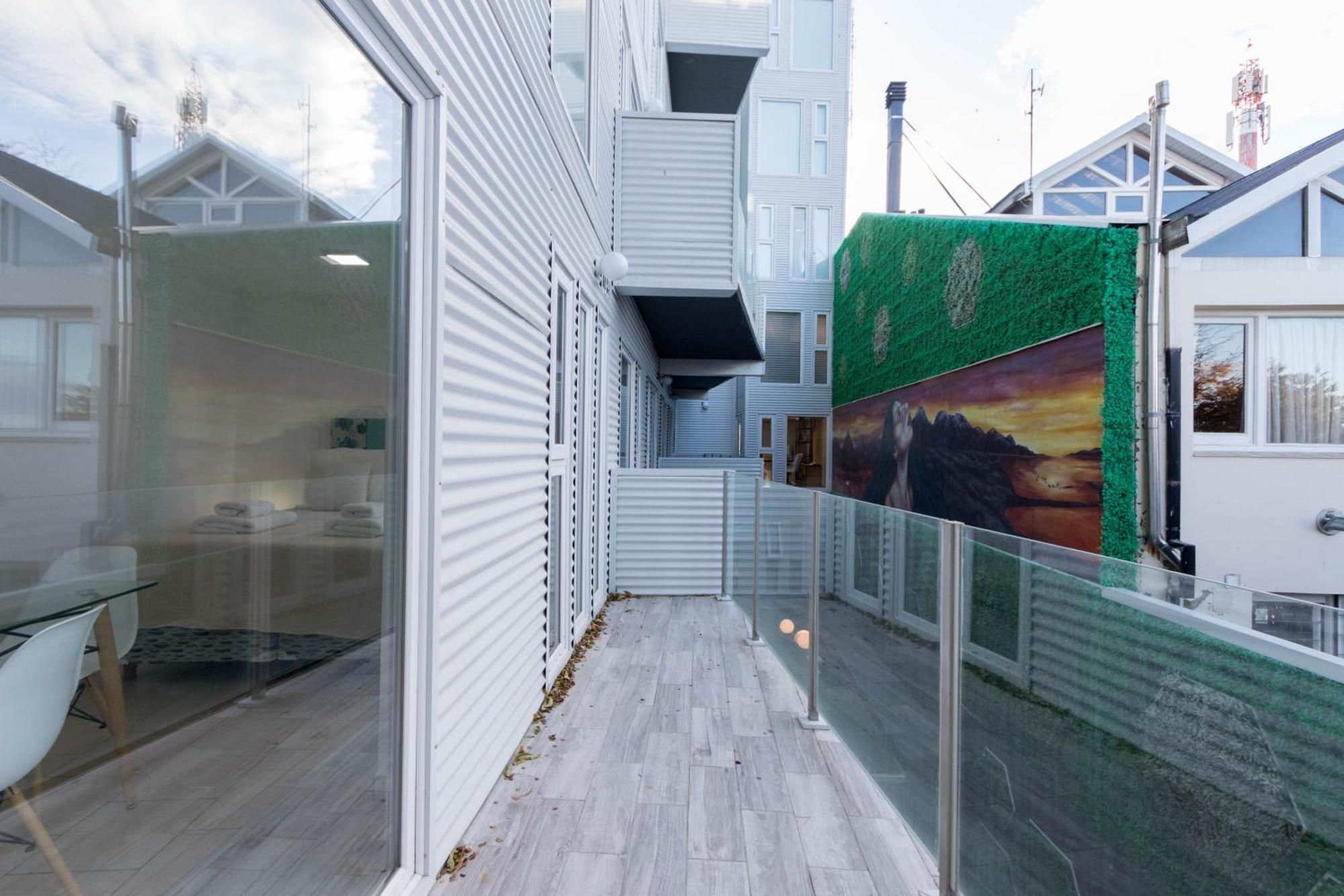 Infinity Sky 2 Apartment อูซัวยา ภายนอก รูปภาพ